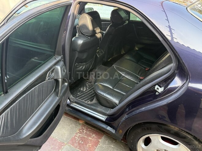 Mercedes E 240 1997, 250,000 km - 2.4 l - Bakı