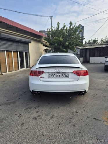 Audi A5-2