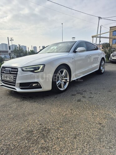 Audi A5-4