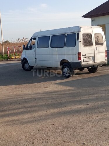 Ford Transit 1995, 350,000 km - 2.5 l - Biləsuvar
