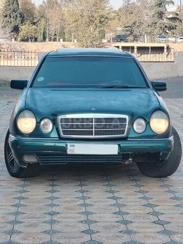 Mercedes E 230 1996, 635,000 km - 2.3 l - Gəncə