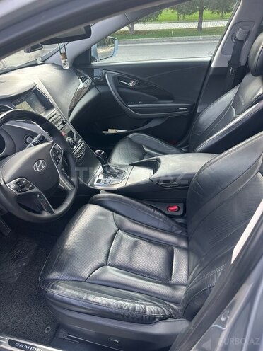 Hyundai Grandeur 2016, 194,785 km - 2.2 л - Bakı