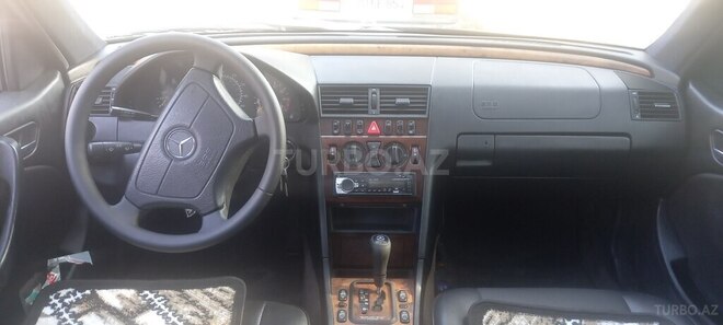 Mercedes C 230 1999, 211,588 km - 2.3 л - Goranboy