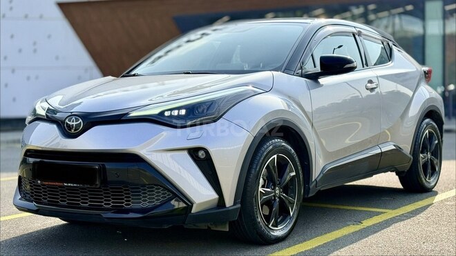 Toyota C-HR 2022, 33,300 km - 2.0 l - Bakı