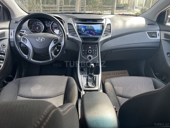 Hyundai Elantra 2015, 205,000 km - 1.6 l - Bakı