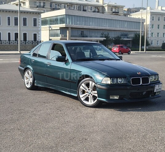 BMW 318 1993, 296,000 km - 1.8 l - Bakı