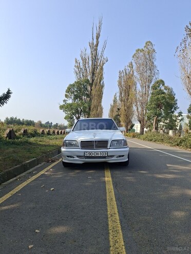 Mercedes C 230 1999, 299,758 km - 2.3 л - Lənkəran