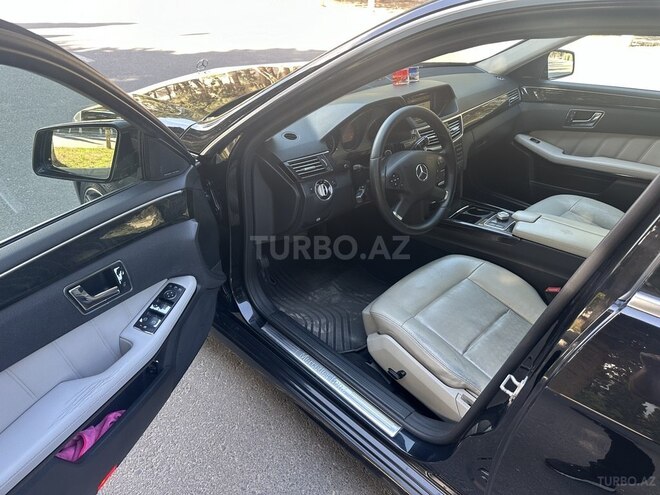 Mercedes E 350 2009, 256,000 km - 3.5 л - Sumqayıt