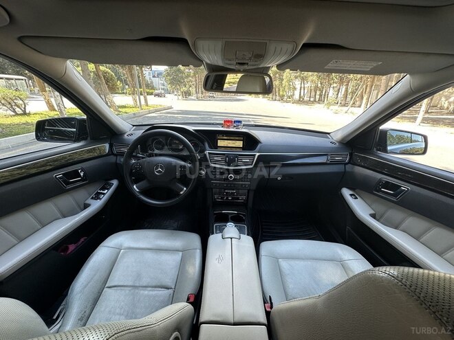 Mercedes E 350 2009, 256,000 km - 3.5 л - Sumqayıt