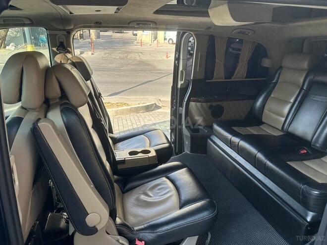 Mercedes Viano 2010, 200,000 km - 2.1 л - Bakı