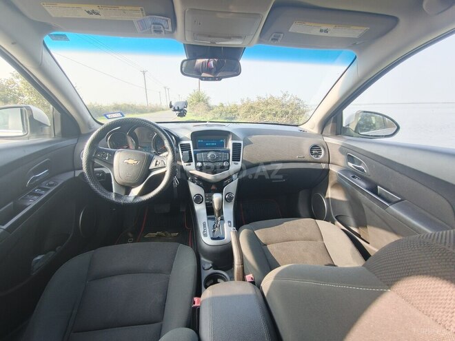 Chevrolet Cruze 2011, 287,190 km - 1.4 л - Lənkəran