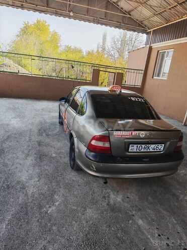 Opel Vectra 1996, 250,000 km - 1.8 l - Goranboy