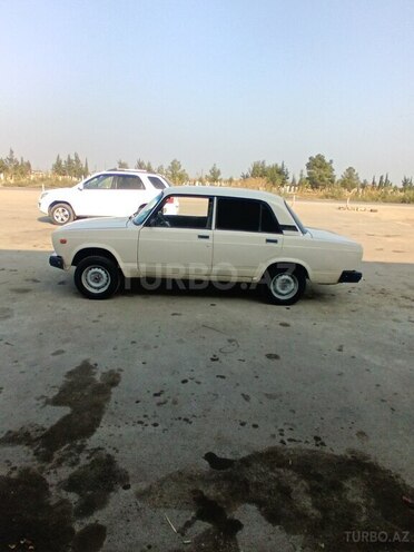 LADA (VAZ) 2107 1985, 50,000 km - 1.7 l - Salyan