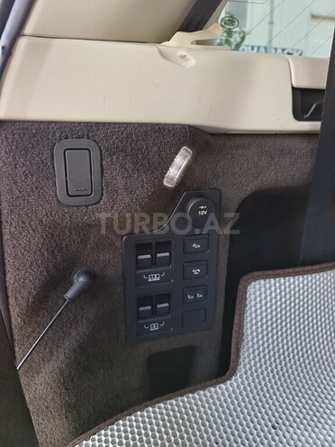 Land Rover Discovery 2017, 196,643 km - 2.0 l - Bakı