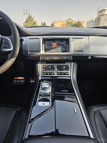 Jaguar XF 2012, 238,000 km - 3.0 l - Bakı