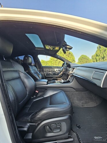 Jaguar XF 2012, 238,000 km - 3.0 l - Bakı