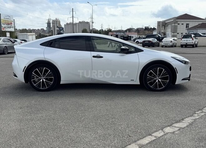 Toyota Prius 2023, 14,373 km - 2.0 л - Bakı