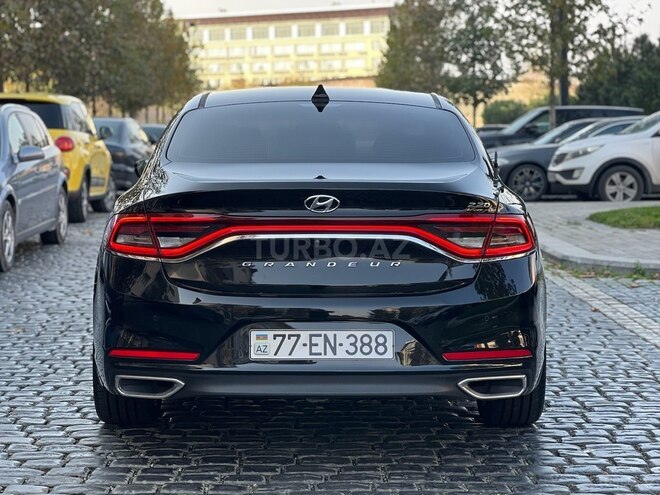 Hyundai Grandeur 2018, 215,000 km - 2.2 l - Bakı