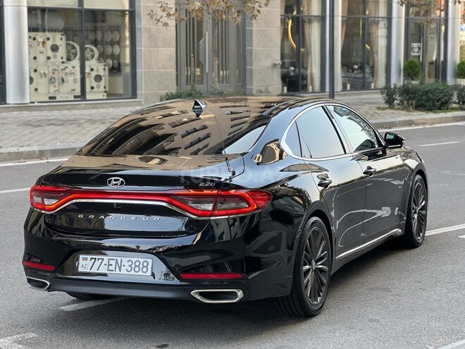 Hyundai Grandeur 2018, 215,000 km - 2.2 l - Bakı