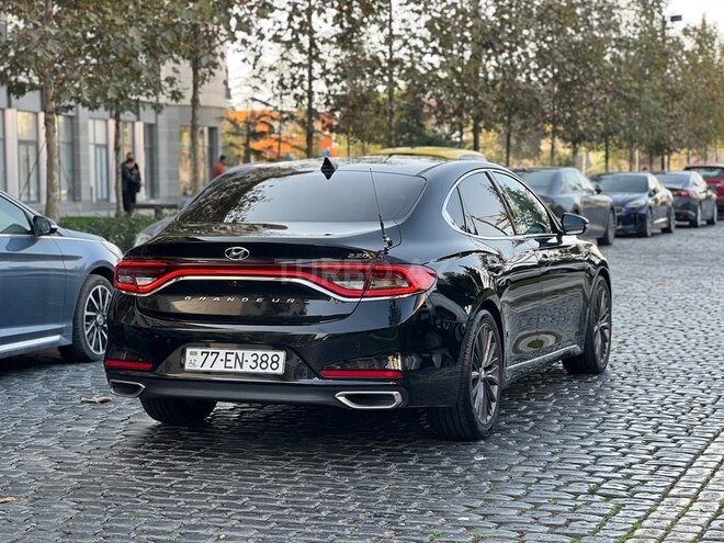 Hyundai Grandeur 2018, 215,000 km - 2.2 l - Bakı