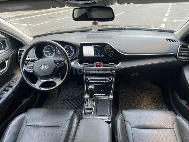 Hyundai Grandeur 2018, 215,000 km - 2.2 l - Bakı