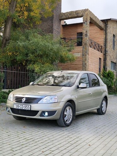 Renault Logan-4