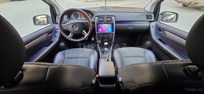 Mercedes B 180 2010, 121,000 km - 1.7 l - Sumqayıt