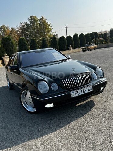 Mercedes E 200 2001, 300,000 km - 2.0 l - Bərdə