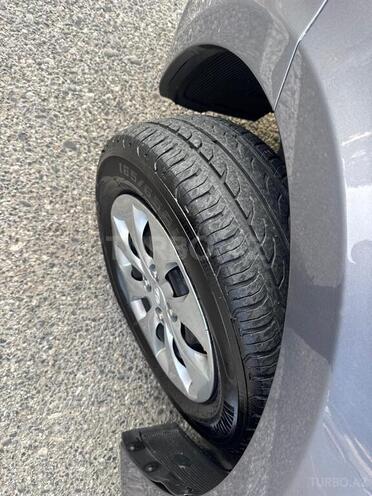 Hyundai Accent 2017, 271,979 km - 1.4 л - Bakı