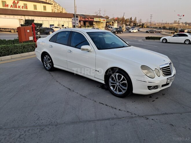 Mercedes E 200 2009, 240,000 km - 1.8 l - Bakı