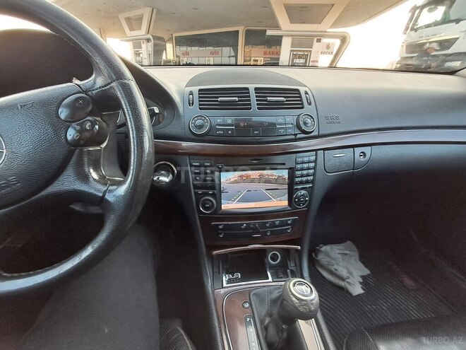 Mercedes E 200 2009, 240,000 km - 1.8 l - Bakı