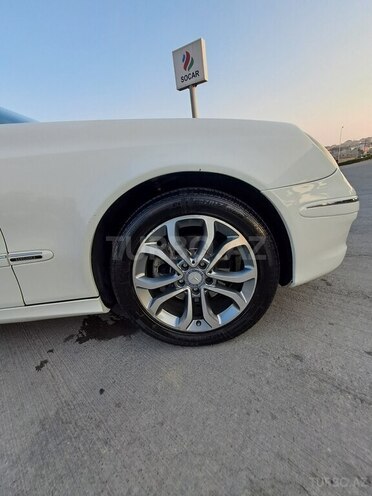 Mercedes E 200 2009, 240,000 km - 1.8 l - Bakı