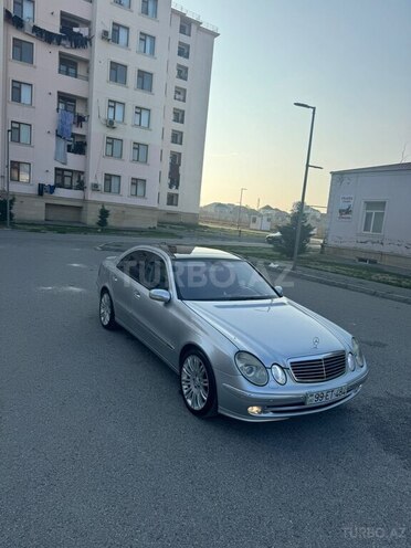 Mercedes E 270 2002, 380,000 km - 2.7 l - Bakı