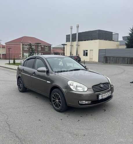Hyundai Accent 2009, 176,000 km - 1.4 l - Quba