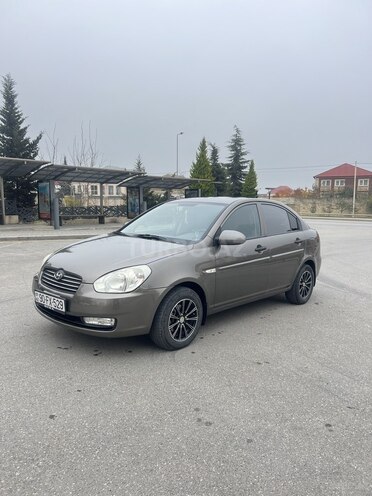 Hyundai Accent 2009, 176,000 km - 1.4 l - Quba