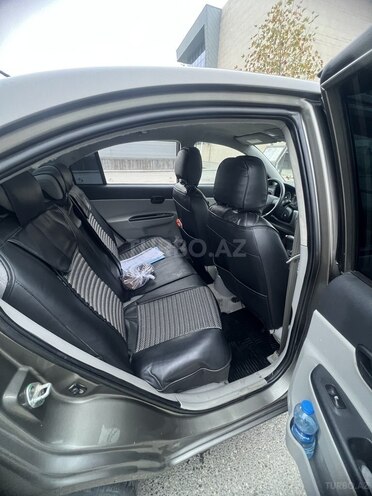 Hyundai Accent 2009, 176,000 km - 1.4 l - Quba
