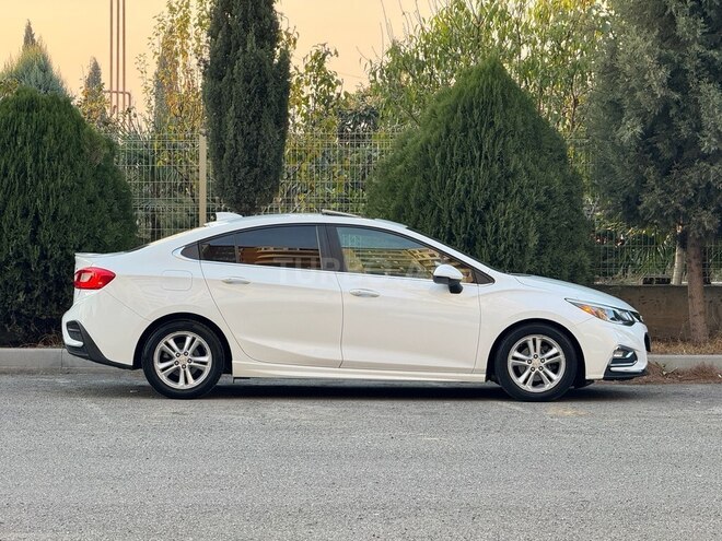 Chevrolet Cruze 2017, 158,000 km - 1.4 l - Gəncə