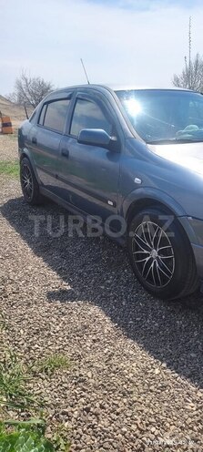 Opel Astra 1998, 447,868 km - 1.6 l - Quba
