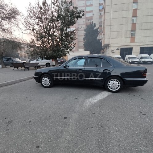 Mercedes E 270 2000, 550,000 km - 2.7 l - Bakı