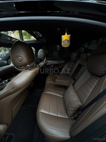 Mercedes E 200 d 2018, 183,800 km - 2.0 l - Bakı