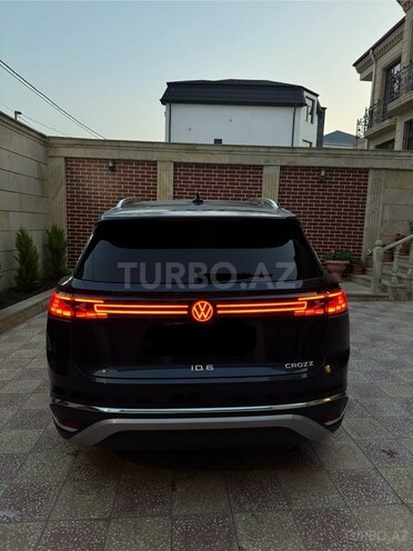 Volkswagen ID.6 Crozz 2023, 24,000 km - 0.0 л - Bakı