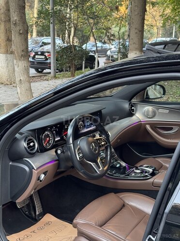 Mercedes E 200 d 2018, 183,800 km - 2.0 l - Bakı