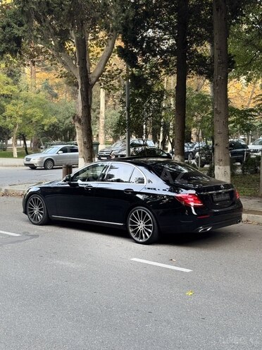 Mercedes E 200 d 2018, 183,800 km - 2.0 l - Bakı