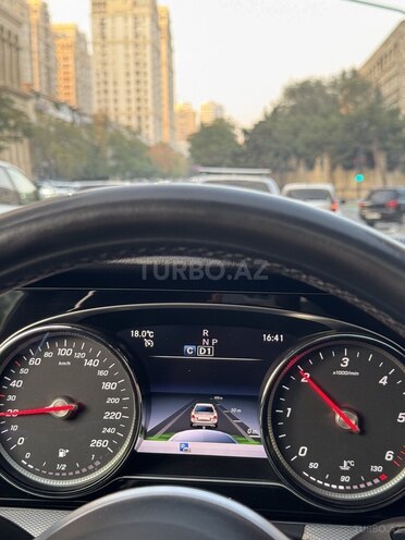 Mercedes E 200 d 2018, 183,800 km - 2.0 l - Bakı