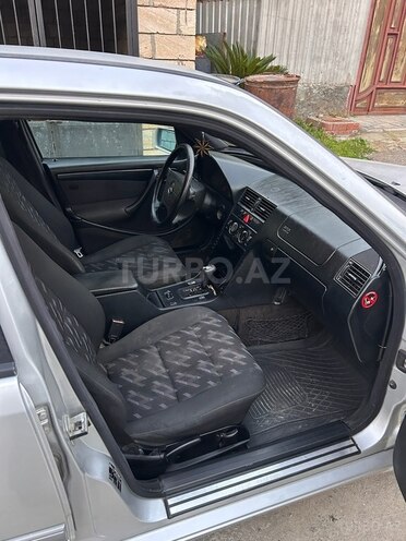 Mercedes C 220 1998, 407,500 km - 2.2 л - Masallı