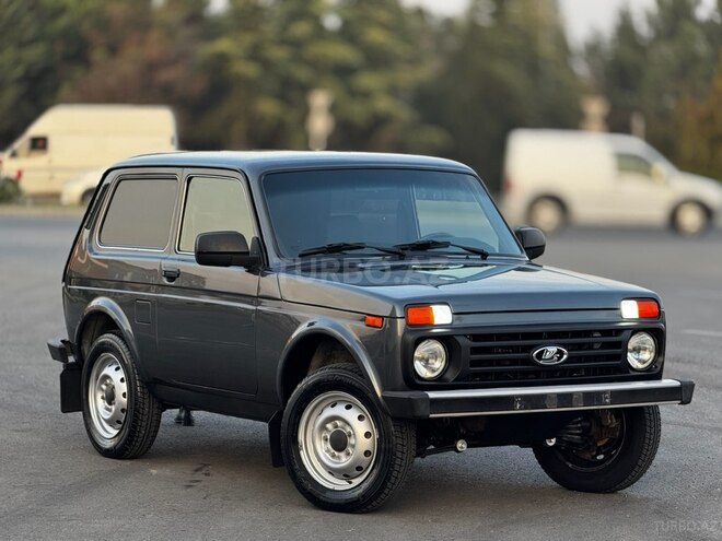 LADA (VAZ) Niva 2018, 95,000 km - 1.7 l - Gəncə