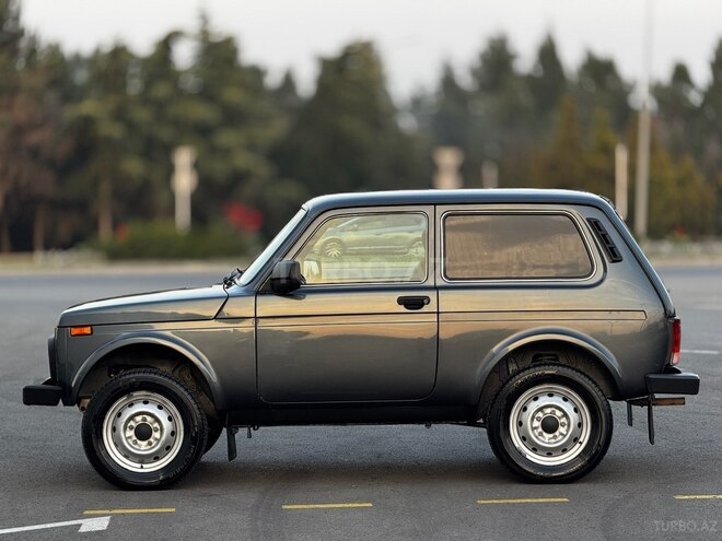 LADA (VAZ) Niva 2018, 95,000 km - 1.7 l - Gəncə