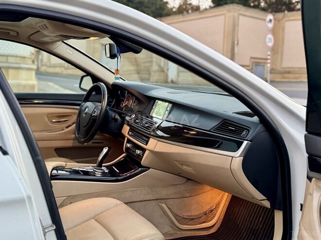 BMW 525 2012, 225,000 km - 2.0 l - Bakı