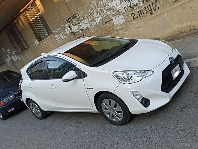 Toyota Aqua 2017, 121,000 km - 1.5 l - Bakı