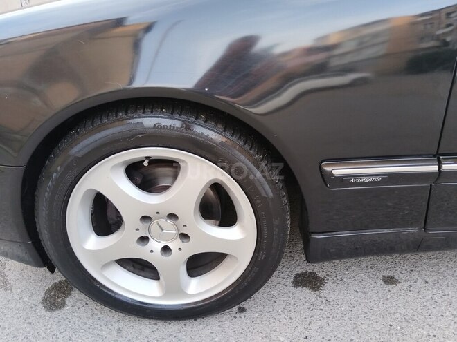Mercedes E 240 1999, 296,869 km - 2.4 l - Gəncə